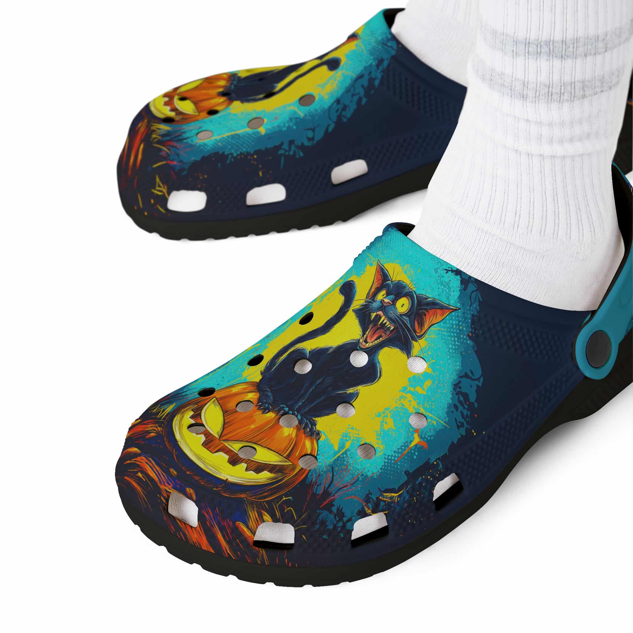 Black Cat On Jack O’ Lantern Pop 60's Art Style Clog Style Shoes