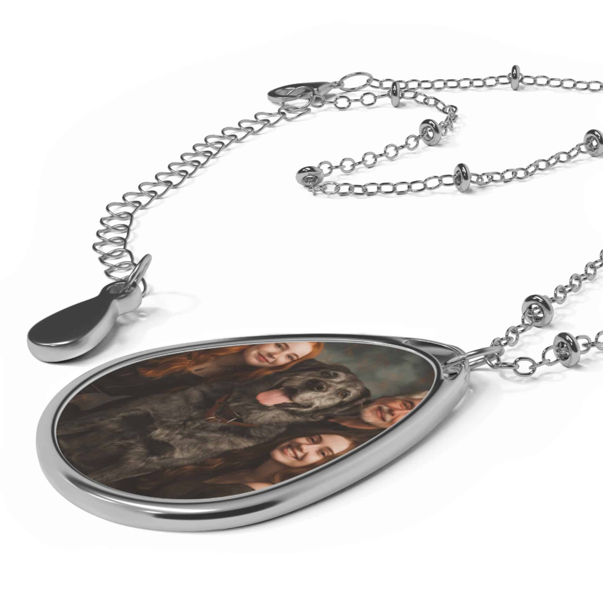 Personalized Photo Oval Necklace with Loved Ones - Image 3